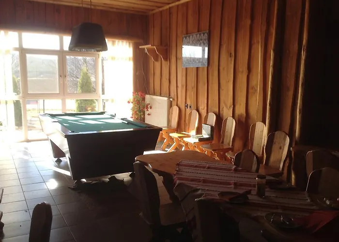Club Torony Hotel