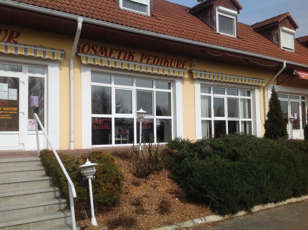 Club Hotel Torony